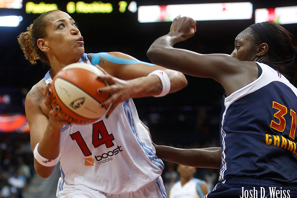 Basketball: Connecticut Sun vs. Atlanta Dream (WNBA)